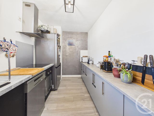 Appartement F3 à vendre - 3 pièces - 72.0 m2 - LA VALETTE DU VAR - 83 - PROVENCE-ALPES-COTE-D-AZUR - Century 21 Colbert Immobilier