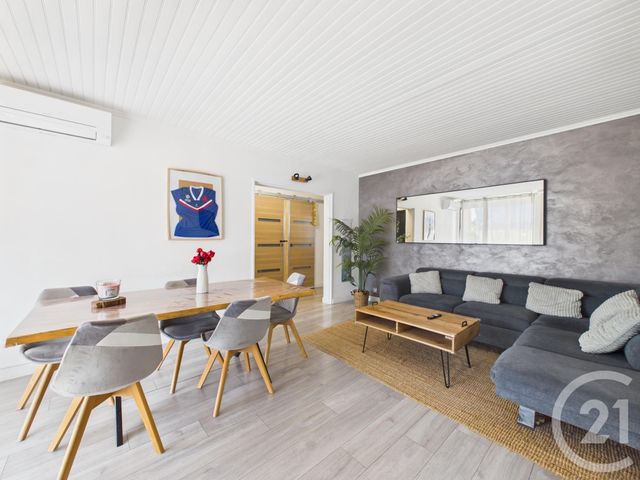 Appartement F3 à vendre - 3 pièces - 72.0 m2 - LA VALETTE DU VAR - 83 - PROVENCE-ALPES-COTE-D-AZUR - Century 21 Colbert Immobilier