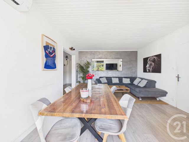 Appartement F3 à vendre - 3 pièces - 72.0 m2 - LA VALETTE DU VAR - 83 - PROVENCE-ALPES-COTE-D-AZUR - Century 21 Colbert Immobilier