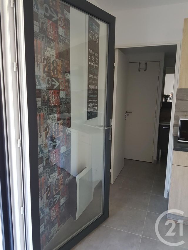 Appartement T1 à louer - 1 pièce - 22.46 m2 - LA GARDE - 83 - PROVENCE-ALPES-COTE-D-AZUR - Century 21 Colbert Immobilier