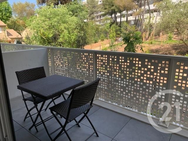 Appartement T1 à louer - 1 pièce - 22.46 m2 - LA GARDE - 83 - PROVENCE-ALPES-COTE-D-AZUR - Century 21 Colbert Immobilier
