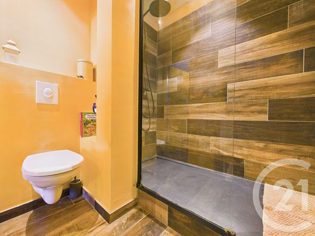 Appartement T4 à vendre - 4 pièces - 76.44 m2 - TOULON - 83 - PROVENCE-ALPES-COTE-D-AZUR - Century 21 Colbert Immobilier