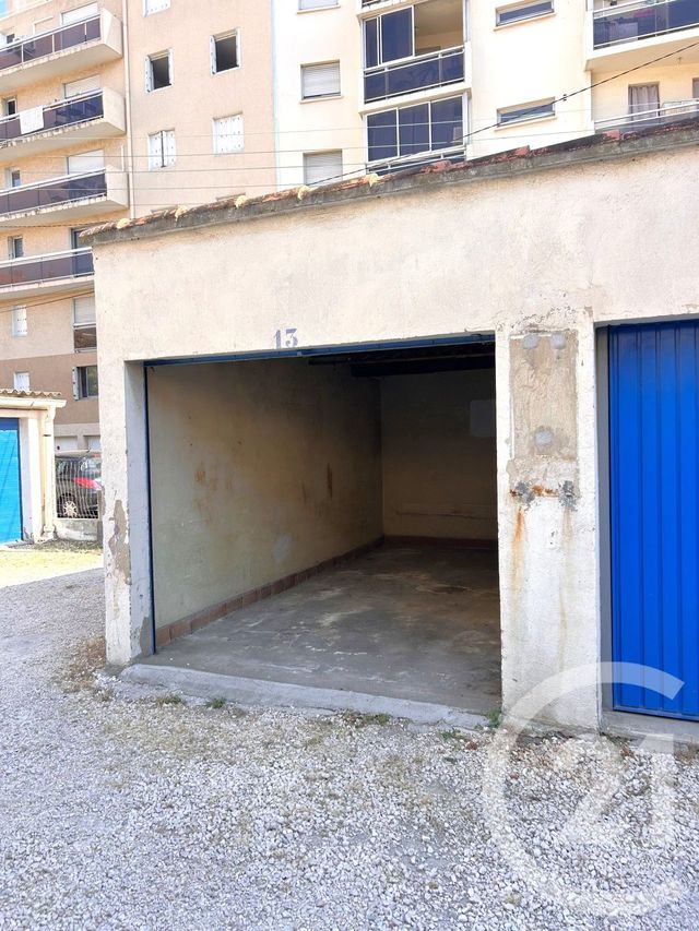 parking à louer - 13.0 m2 - TOULON - 83 - PROVENCE-ALPES-COTE-D-AZUR - Century 21 Colbert Immobilier