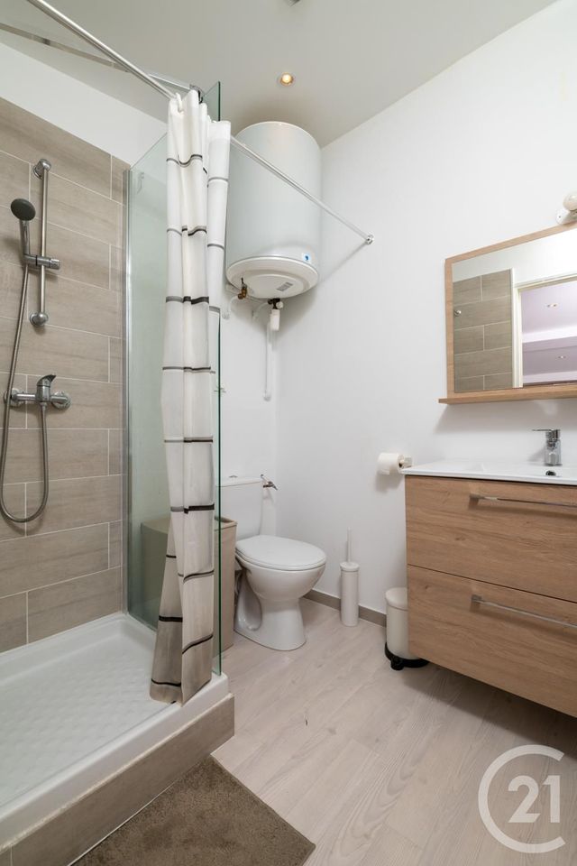Appartement Studio à louer - 1 pièce - 25.45 m2 - LA VALETTE DU VAR - 83 - PROVENCE-ALPES-COTE-D-AZUR - Century 21 Colbert Immobilier