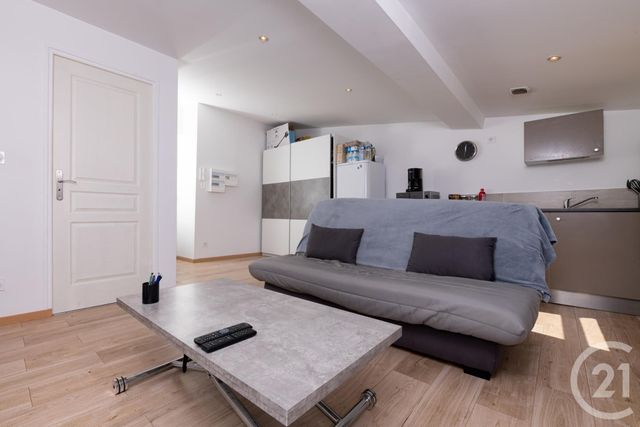 Appartement Studio à louer - 1 pièce - 25.45 m2 - LA VALETTE DU VAR - 83 - PROVENCE-ALPES-COTE-D-AZUR - Century 21 Colbert Immobilier