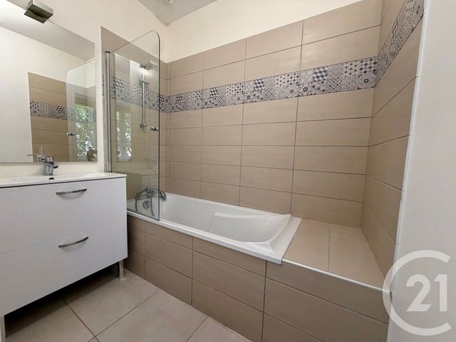 Appartement F4 à vendre - 4 pièces - 99.32 m2 - TOULON - 83 - PROVENCE-ALPES-COTE-D-AZUR - Century 21 Colbert Immobilier