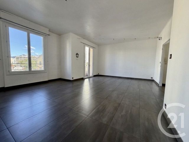 Appartement F4 à vendre - 4 pièces - 96.61 m2 - TOULON - 83 - PROVENCE-ALPES-COTE-D-AZUR - Century 21 Colbert Immobilier
