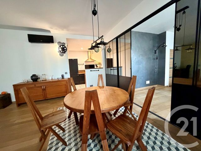 Appartement F5 à vendre - 5 pièces - 113.16 m2 - TOULON - 83 - PROVENCE-ALPES-COTE-D-AZUR - Century 21 Colbert Immobilier