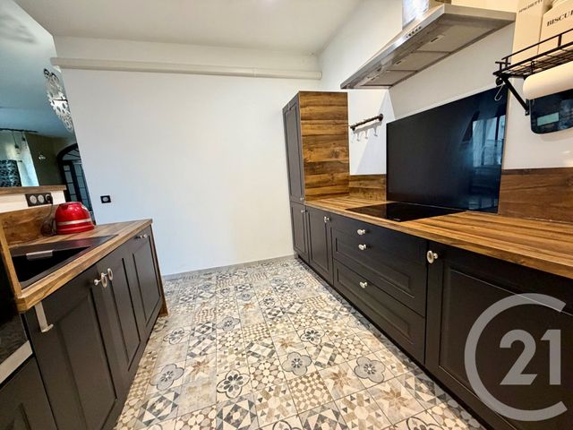 Appartement F5 à vendre - 5 pièces - 113.16 m2 - TOULON - 83 - PROVENCE-ALPES-COTE-D-AZUR - Century 21 Colbert Immobilier