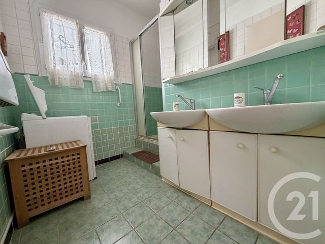 Appartement F4 à vendre - 4 pièces - 90.93 m2 - TOULON - 83 - PROVENCE-ALPES-COTE-D-AZUR - Century 21 Colbert Immobilier