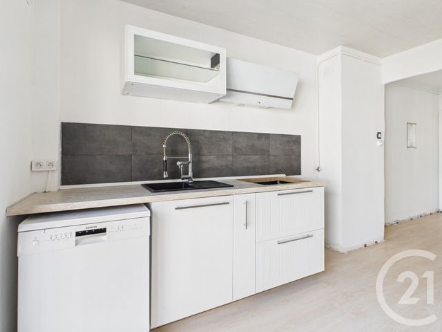 Appartement T4 à vendre - 4 pièces - 77.91 m2 - LA VALETTE DU VAR - 83 - PROVENCE-ALPES-COTE-D-AZUR - Century 21 Colbert Immobilier