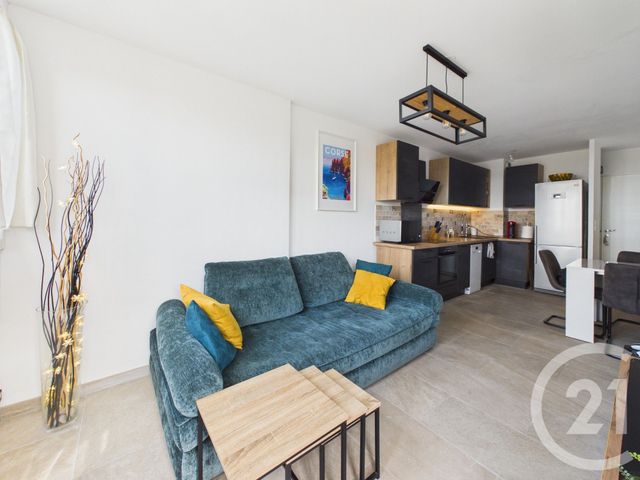 Appartement F2 à louer - 2 pièces - 33.15 m2 - LA VALETTE DU VAR - 83 - PROVENCE-ALPES-COTE-D-AZUR - Century 21 Colbert Immobilier
