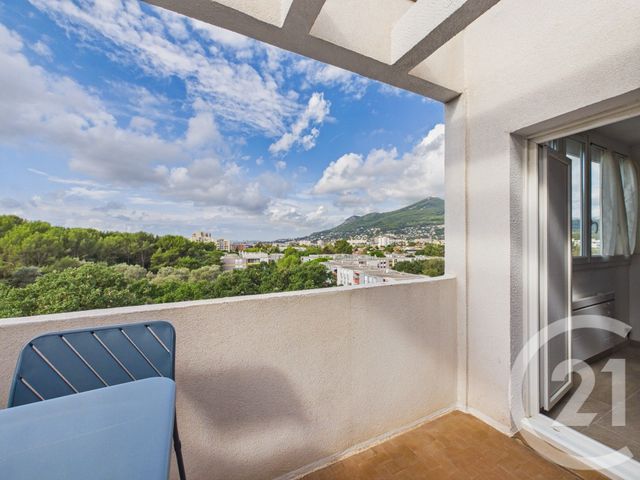 Appartement F2 à louer - 2 pièces - 33.15 m2 - LA VALETTE DU VAR - 83 - PROVENCE-ALPES-COTE-D-AZUR - Century 21 Colbert Immobilier