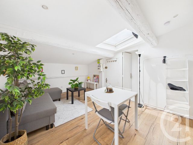 Appartement F1 à louer - 1 pièce - 14.05 m2 - TOULON - 83 - PROVENCE-ALPES-COTE-D-AZUR - Century 21 Colbert Immobilier