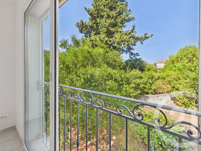 maison à louer - 6 pièces - 159.59 m2 - TOULON - 83 - PROVENCE-ALPES-COTE-D-AZUR - Century 21 Colbert Immobilier