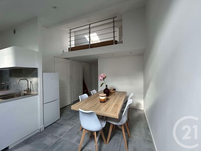Appartement F2 à louer - 2 pièces - 35.7 m2 - TOULON - 83 - PROVENCE-ALPES-COTE-D-AZUR - Century 21 Colbert Immobilier