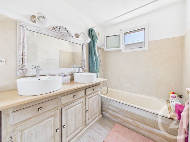 Appartement Duplex à vendre - 5 pièces - 103.12 m2 - LA GARDE - 83 - PROVENCE-ALPES-COTE-D-AZUR - Century 21 Colbert Immobilier
