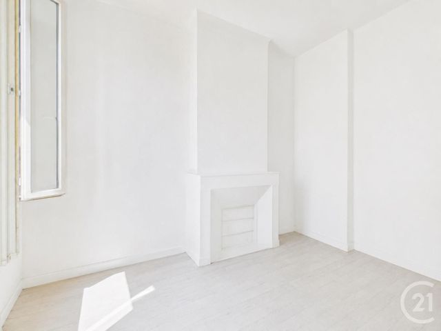 Appartement T3 à vendre - 3 pièces - 52.92 m2 - TOULON - 83 - PROVENCE-ALPES-COTE-D-AZUR - Century 21 Colbert Immobilier