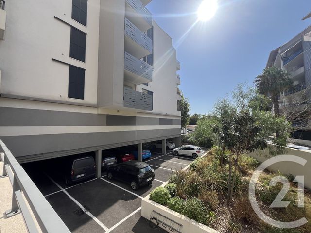 Appartement F2 à louer - 2 pièces - 42.67 m2 - TOULON - 83 - PROVENCE-ALPES-COTE-D-AZUR - Century 21 Colbert Immobilier