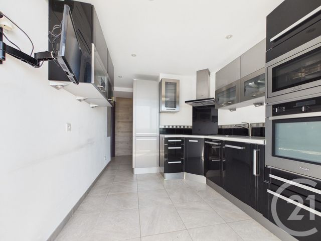 Appartement T4 à vendre - 4 pièces - 69.92 m2 - TOULON - 83 - PROVENCE-ALPES-COTE-D-AZUR - Century 21 Colbert Immobilier