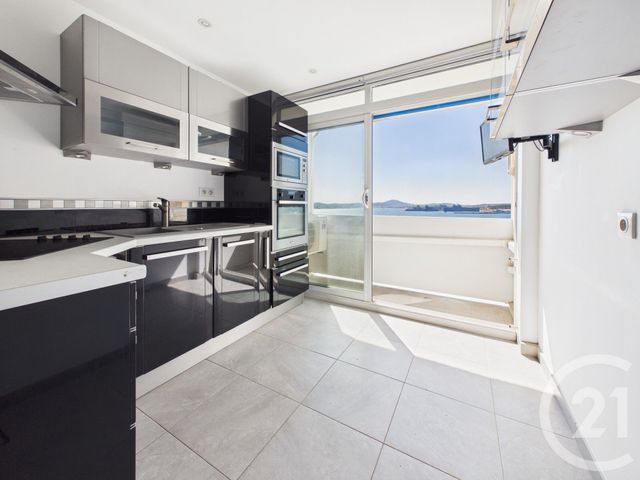 Appartement T4 à vendre - 4 pièces - 69.92 m2 - TOULON - 83 - PROVENCE-ALPES-COTE-D-AZUR - Century 21 Colbert Immobilier