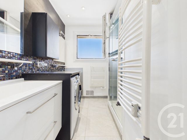 Appartement T4 à vendre - 4 pièces - 69.92 m2 - TOULON - 83 - PROVENCE-ALPES-COTE-D-AZUR - Century 21 Colbert Immobilier