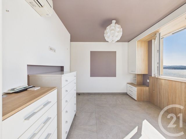 Appartement T4 à vendre - 4 pièces - 69.92 m2 - TOULON - 83 - PROVENCE-ALPES-COTE-D-AZUR - Century 21 Colbert Immobilier