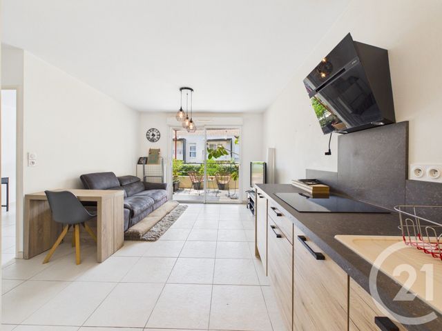 Appartement T2 à vendre - 2 pièces - 39.64 m2 - TOULON - 83 - PROVENCE-ALPES-COTE-D-AZUR - Century 21 Colbert Immobilier