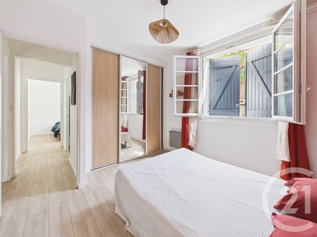 Appartement F3 à louer - 3 pièces - 49.42 m2 - TOULON - 83 - PROVENCE-ALPES-COTE-D-AZUR - Century 21 Colbert Immobilier