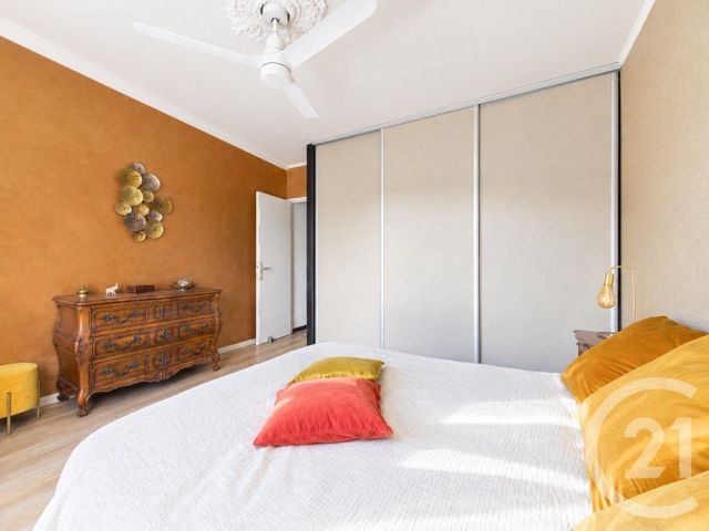 maison à vendre - 8 pièces - 181.16 m2 - LA VALETTE DU VAR - 83 - PROVENCE-ALPES-COTE-D-AZUR - Century 21 Colbert Immobilier