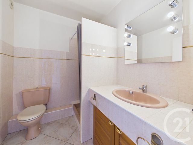 Appartement Studio à louer - 1 pièce - 25.42 m2 - LA VALETTE DU VAR - 83 - PROVENCE-ALPES-COTE-D-AZUR - Century 21 Colbert Immobilier