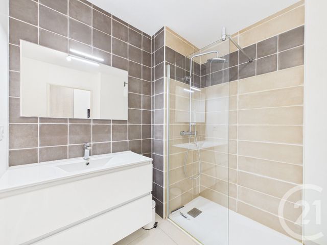 Appartement F2 à louer - 2 pièces - 39.64 m2 - TOULON - 83 - PROVENCE-ALPES-COTE-D-AZUR - Century 21 Colbert Immobilier