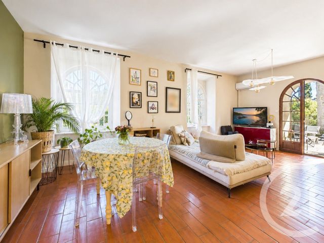 Appartement T3 à vendre - 3 pièces - 84.78 m2 - LA VALETTE DU VAR - 83 - PROVENCE-ALPES-COTE-D-AZUR - Century 21 Colbert Immobilier