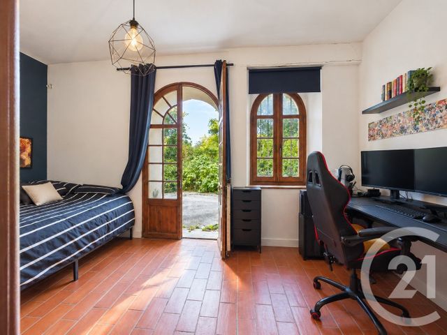 Appartement T3 à vendre - 3 pièces - 84.78 m2 - LA VALETTE DU VAR - 83 - PROVENCE-ALPES-COTE-D-AZUR - Century 21 Colbert Immobilier