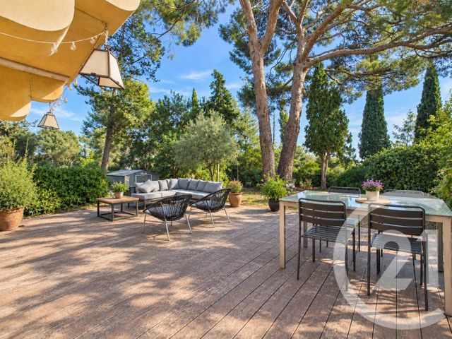 Appartement T3 à vendre - 3 pièces - 84.78 m2 - LA VALETTE DU VAR - 83 - PROVENCE-ALPES-COTE-D-AZUR - Century 21 Colbert Immobilier