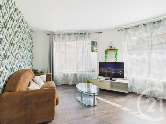 Appartement F3 à louer - 3 pièces - 60.1 m2 - LA VALETTE DU VAR - 83 - PROVENCE-ALPES-COTE-D-AZUR - Century 21 Colbert Immobilier