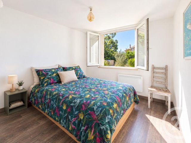 Appartement T4 à vendre - 4 pièces - 64.97 m2 - TOULON - 83 - PROVENCE-ALPES-COTE-D-AZUR - Century 21 Colbert Immobilier