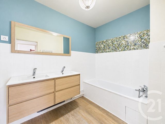 Appartement F2 à vendre - 2 pièces - 56.03 m2 - LA VALETTE DU VAR - 83 - PROVENCE-ALPES-COTE-D-AZUR - Century 21 Colbert Immobilier