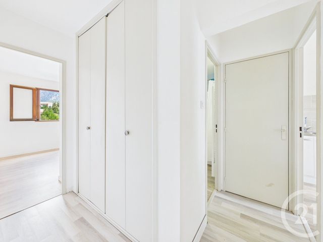 Appartement F2 à vendre - 2 pièces - 56.03 m2 - LA VALETTE DU VAR - 83 - PROVENCE-ALPES-COTE-D-AZUR - Century 21 Colbert Immobilier