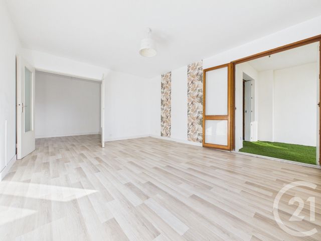 Appartement F2 à vendre - 2 pièces - 56.03 m2 - LA VALETTE DU VAR - 83 - PROVENCE-ALPES-COTE-D-AZUR - Century 21 Colbert Immobilier