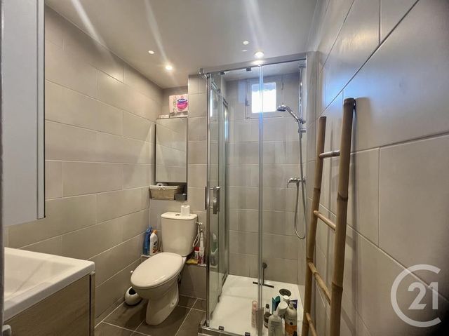 Appartement F2 à louer - 2 pièces - 43.12 m2 - TOULON - 83 - PROVENCE-ALPES-COTE-D-AZUR - Century 21 Colbert Immobilier